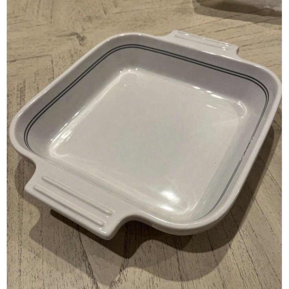 Cuisinart Square Baking Casserole Dish White With GrayTrim, Handles